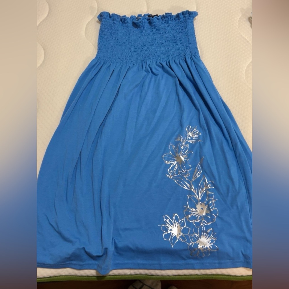 Strapless dress